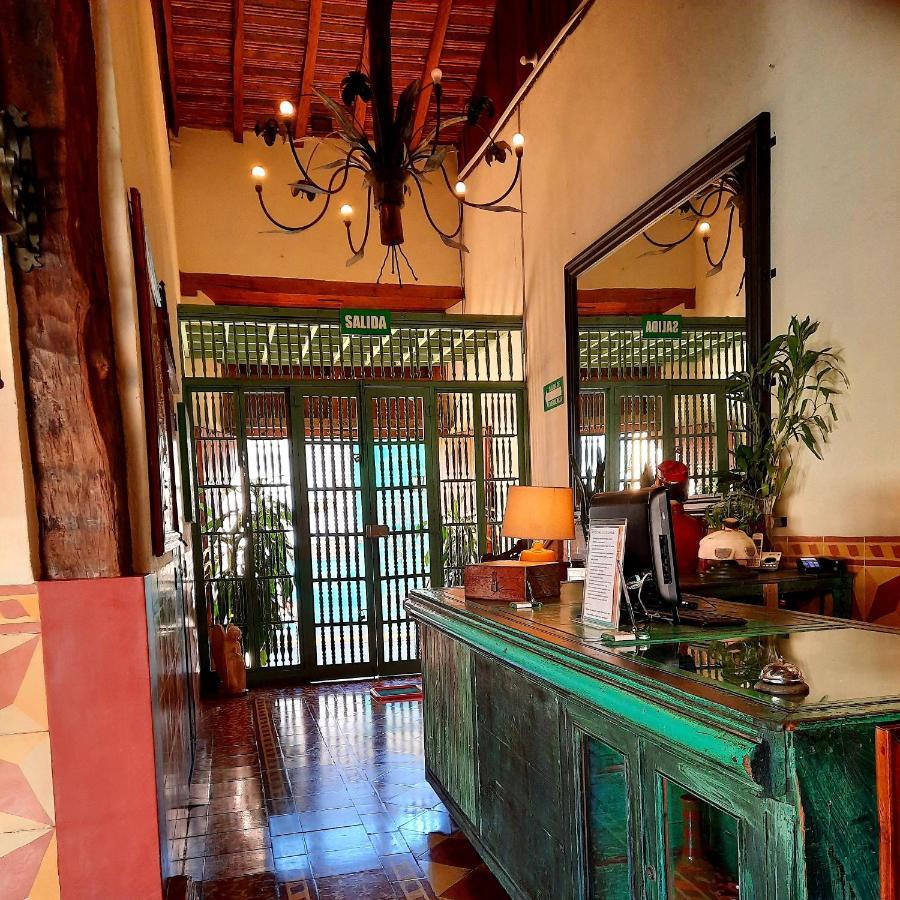 Hotel La Posada Del Doctor León Buitenkant foto