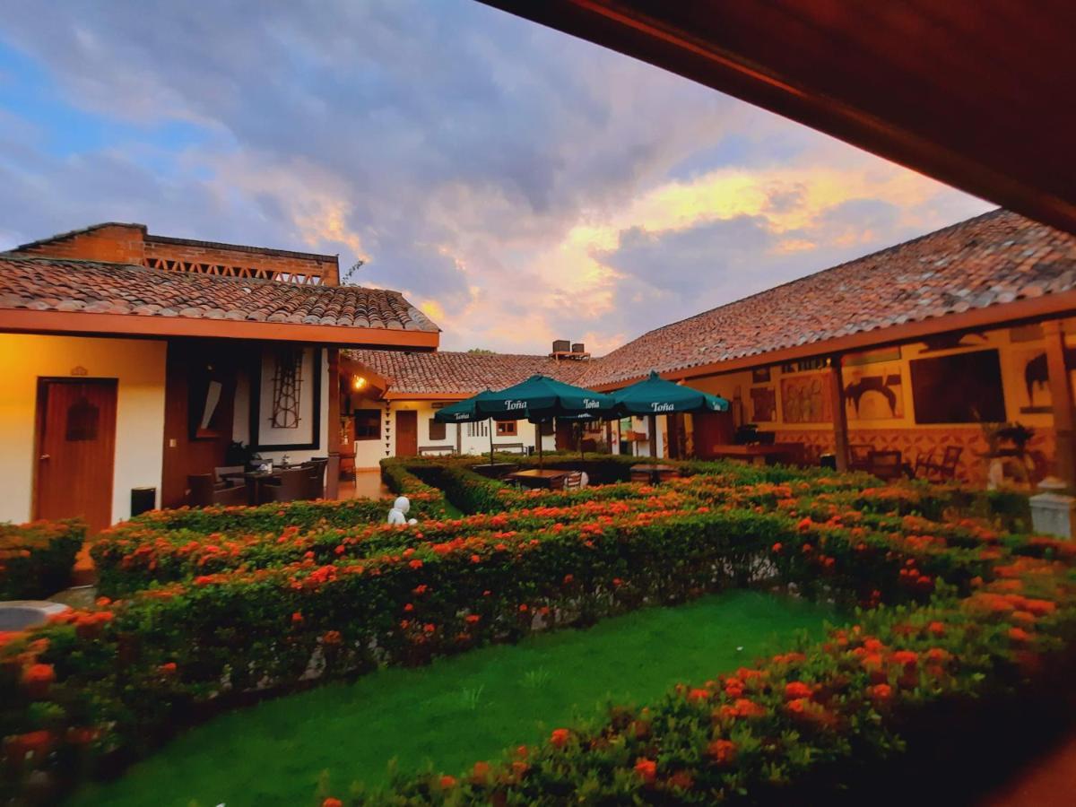 Hotel La Posada Del Doctor León Buitenkant foto