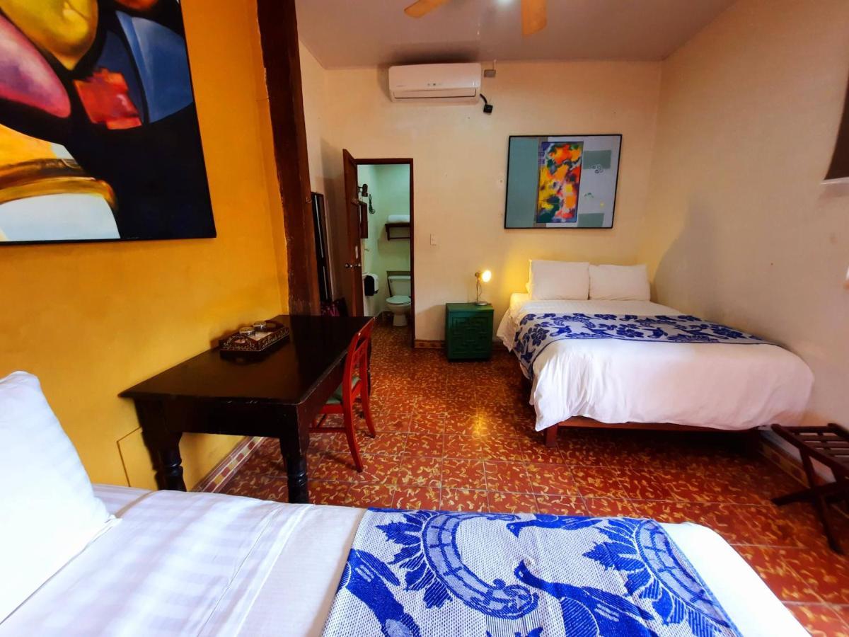 Hotel La Posada Del Doctor León Buitenkant foto
