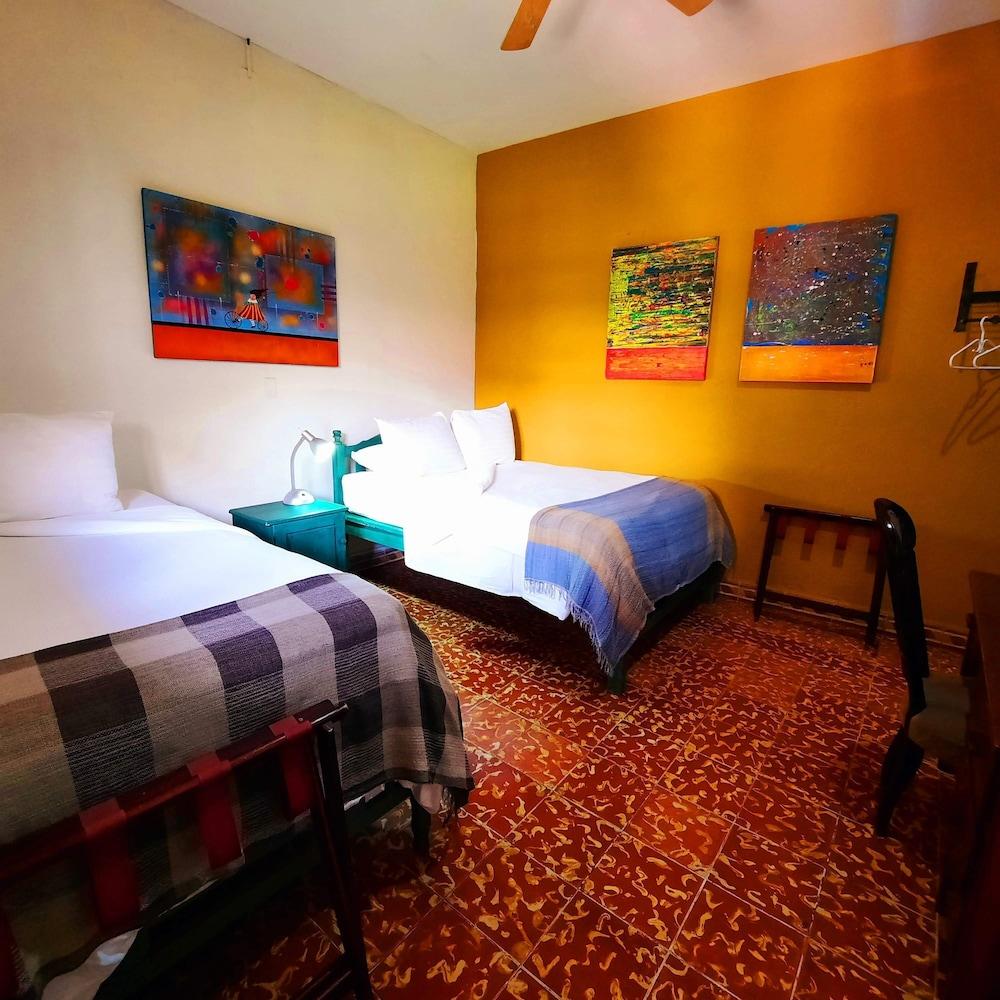 Hotel La Posada Del Doctor León Buitenkant foto