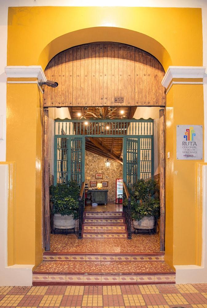 Hotel La Posada Del Doctor León Buitenkant foto